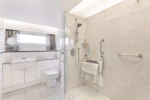 Photo 8- click for photo gallery